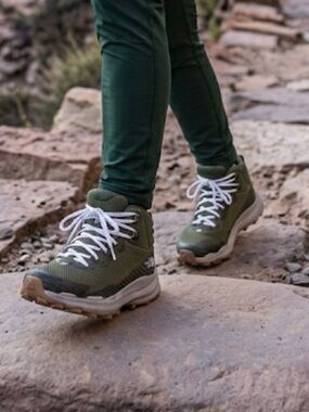 Women’s The North Face Vectiv Fastpack Future Light Hiking Cushioned Shoes 7